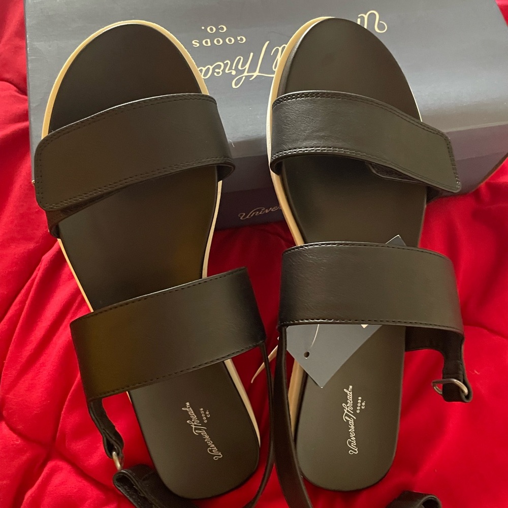 Womens sandals size 9 - Picture 6 of 7